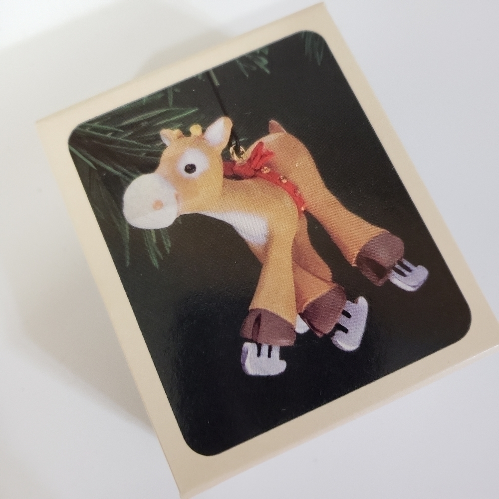 NEW Vintage Hallmark Keepsake Ornament - Merry Moose Christmas Skating 1982